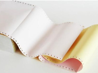 无碳复写纸的字迹怎样去除？